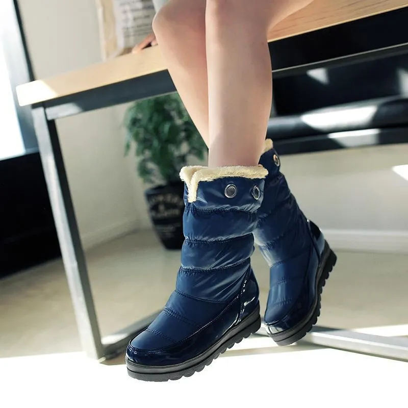 Flat Round Toe Snow Calf Boots