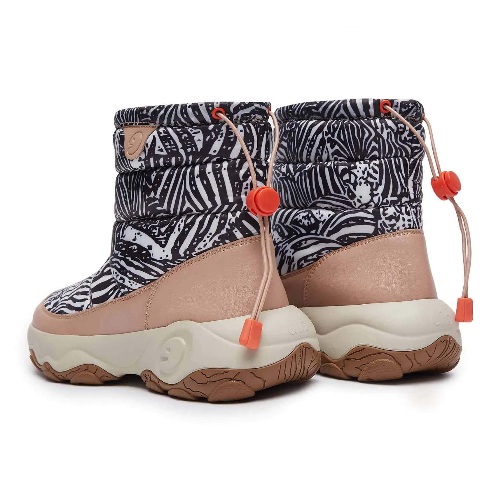 Wild Black & White Cazorla IV Women